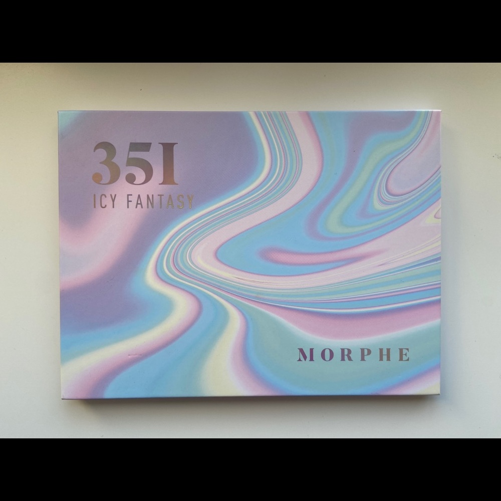 Morphe 35I Icy Fantasy palette
